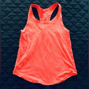 Lululemon love tank pleated size 4